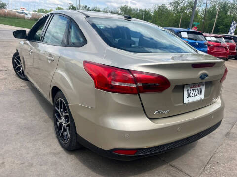 2017 Ford Focus SEL