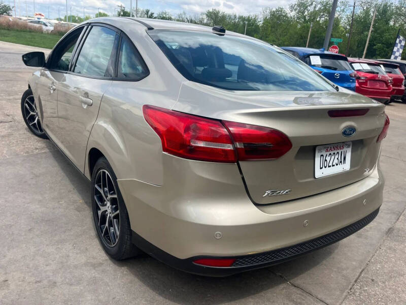 2017 Ford Focus SEL