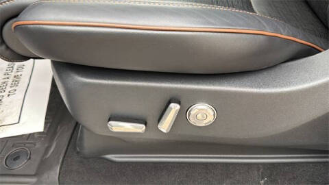 2025 Lincoln Navigator Black Label