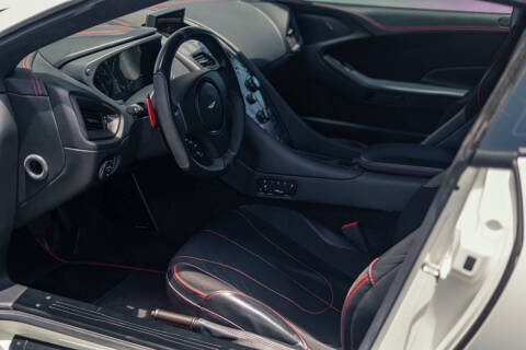 2015 Aston Martin Vanquish