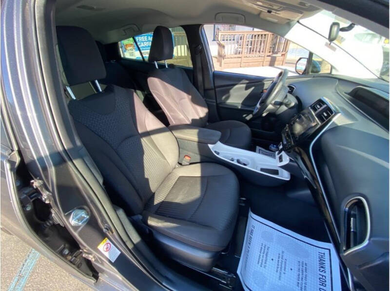 2016 Toyota Prius