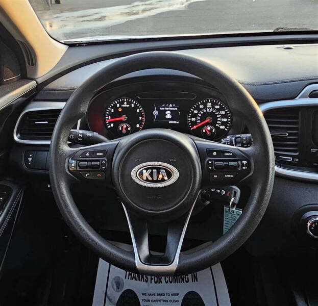 2017 Kia Sorento LX V6