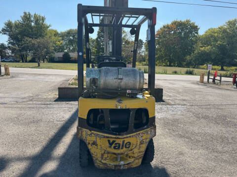 2019 Yale GLP030V