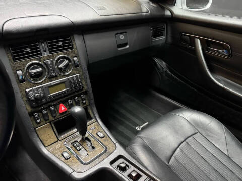 2002 Mercedes-Benz SLK SLK 32 AMG