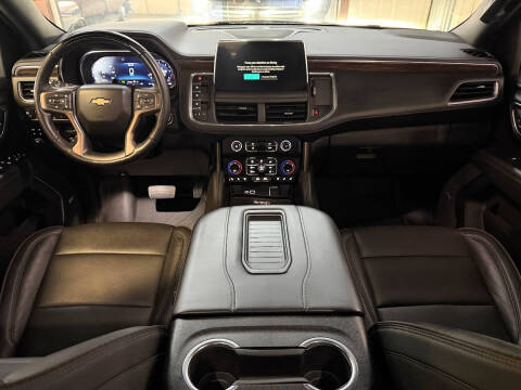 2023 Chevrolet Suburban High Country