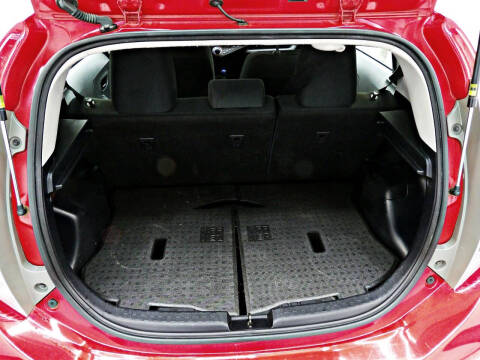 2014 Toyota Prius c Two