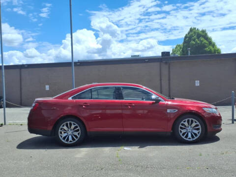 2013 Ford Taurus Limited