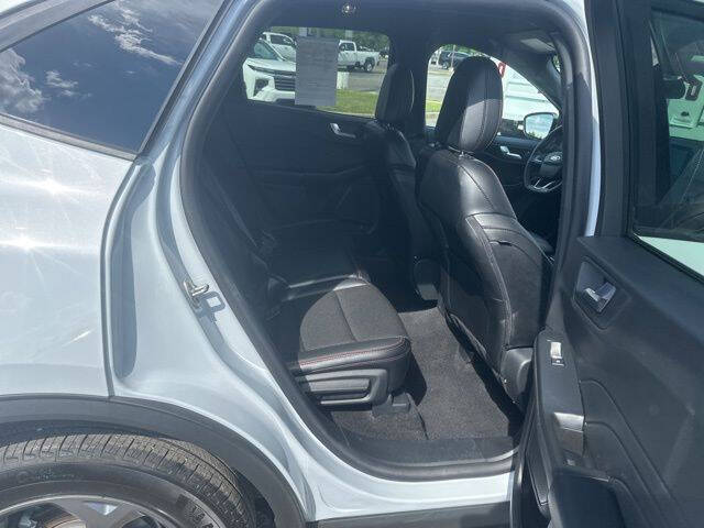2025 Ford Escape ST-Line Select