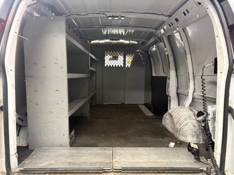 2021 Chevrolet Express 3500