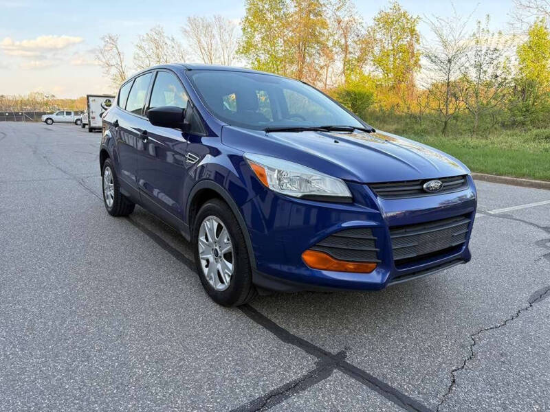 2016 Ford Escape S
