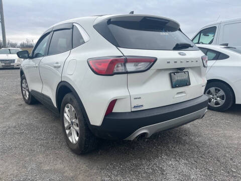 2022 Ford Escape SE