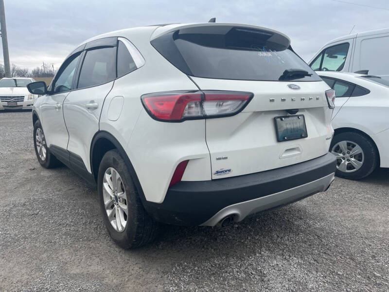 2022 Ford Escape SE