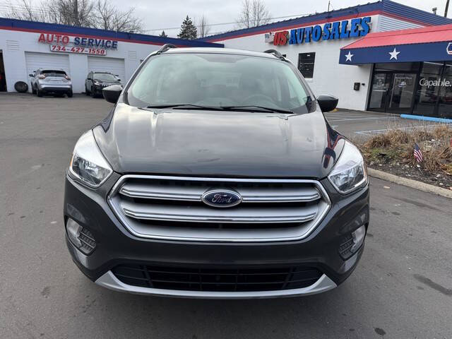 2018 Ford Escape SE photo 2