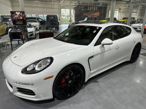 2016 Porsche Panamera