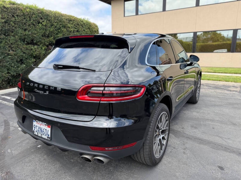 2016 Porsche Macan S