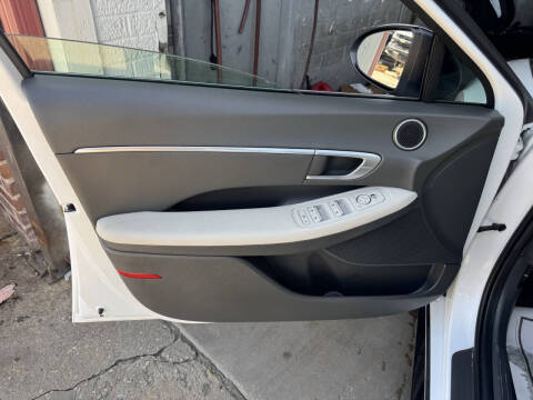 2022 Hyundai Sonata SEL