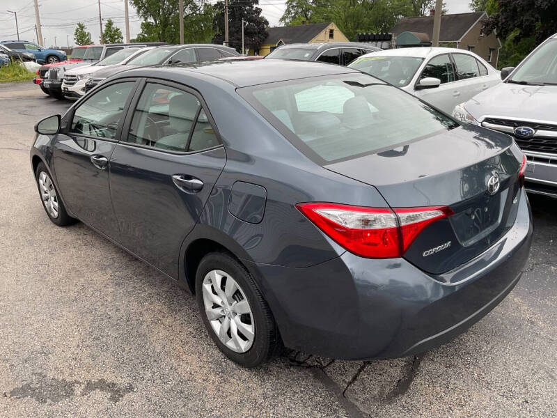 2016 Toyota Corolla LE