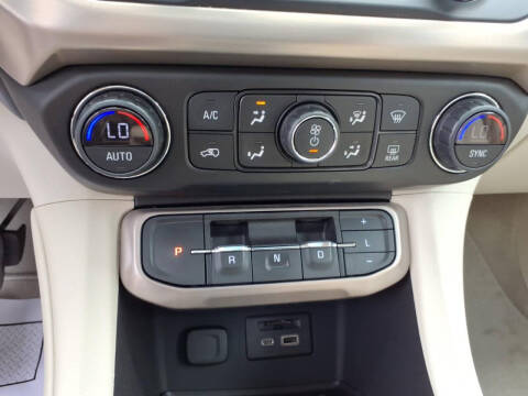 2021 GMC Acadia Denali