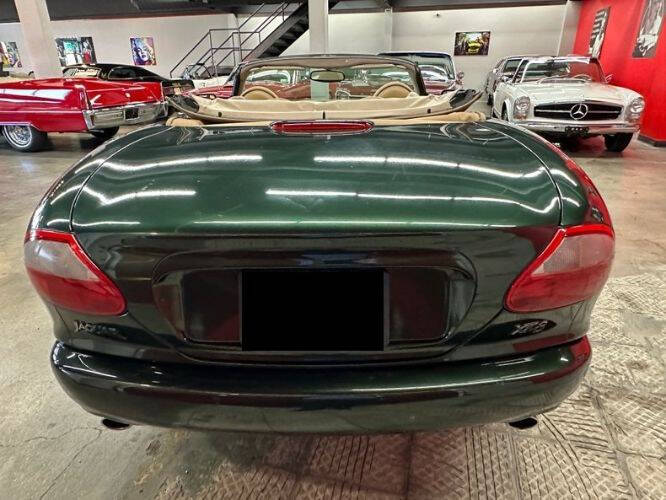 1997 Jaguar XK8