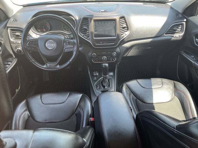 2020 Jeep Cherokee Trailhawk