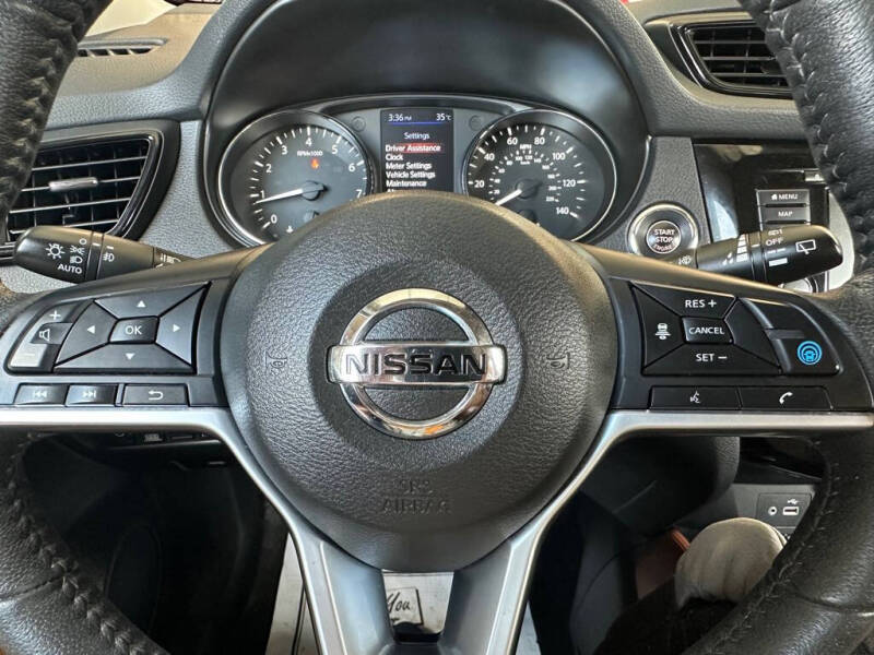 2019 Nissan Rogue S