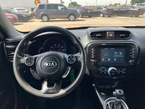 2018 Kia Soul +