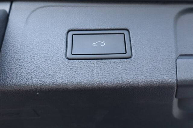 2023 Volkswagen Atlas V6 SE