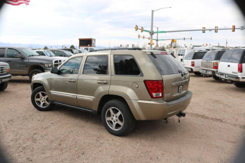 Image 4 of 2006 Jeep Grand Cherokee Laredo