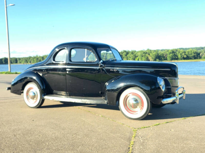 1940 Ford Deluxe