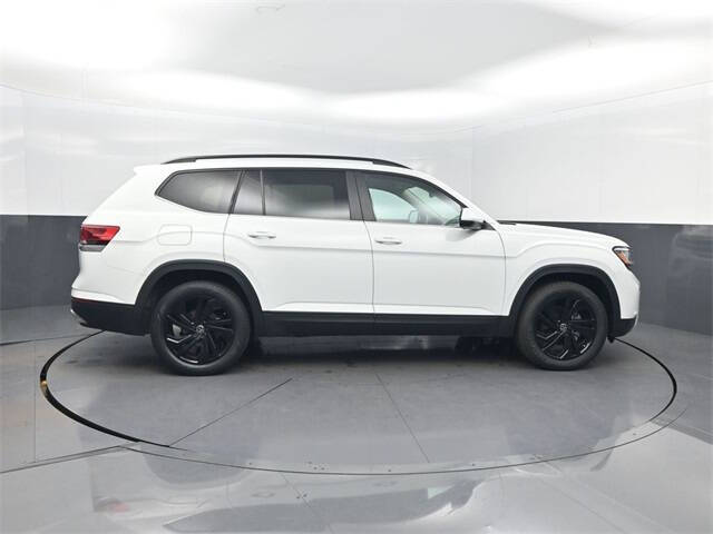 2022 Volkswagen Atlas SE