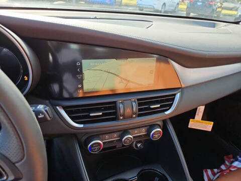 2024 Alfa Romeo Giulia Ti