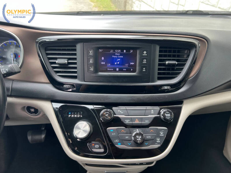 2017 Chrysler Pacifica