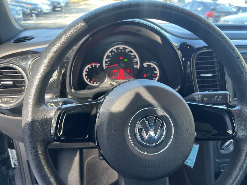 2014 Volkswagen Beetle 1.8T Entry PZEV