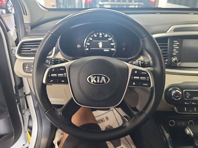 2020 Kia Sorento EX V6