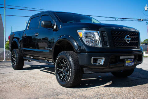 2017 Nissan Titan SV