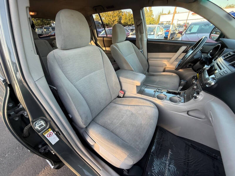 2012 Toyota Highlander