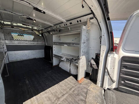 2015 Chevrolet Express 2500