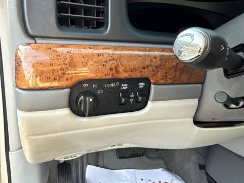 2000 Lincoln Continental