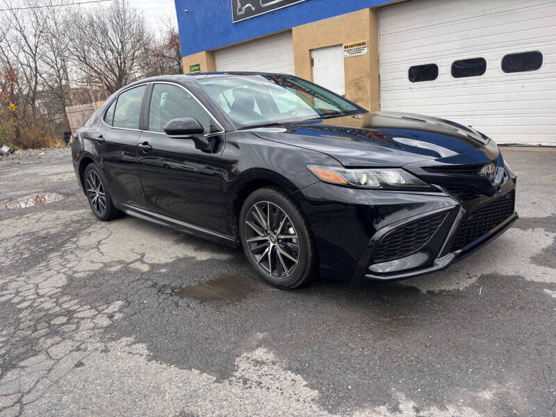2023 Toyota Camry SE Nightshade