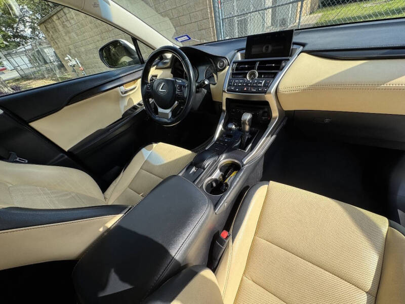2015 Lexus NX 200t