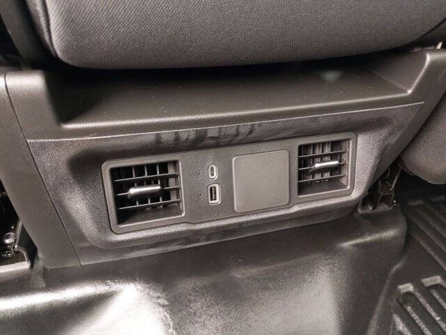 2024 GMC Sierra 3500HD CC Pro