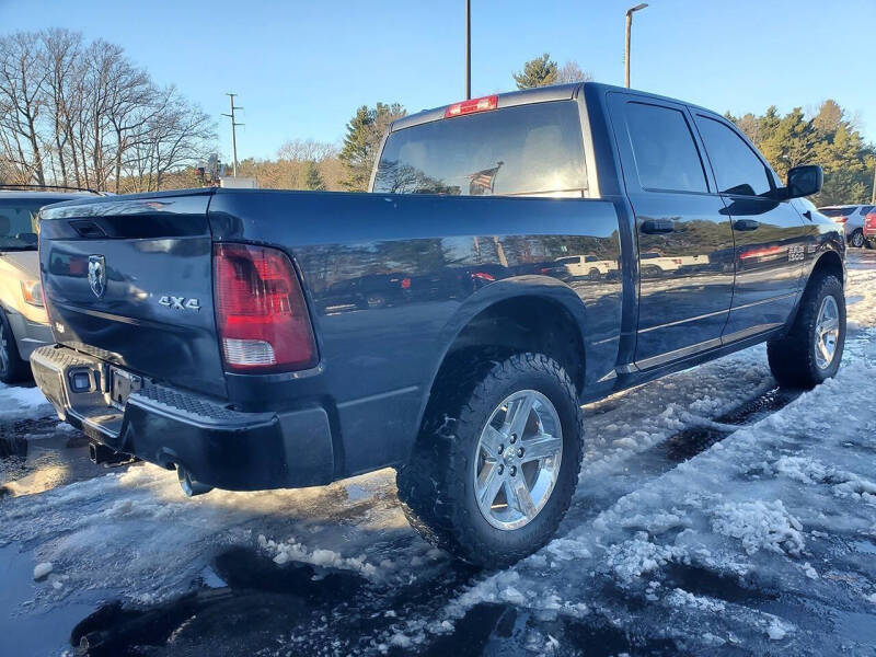 2017 RAM 1500 Express