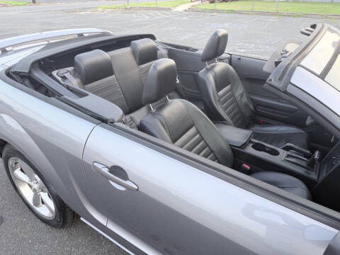 2007 Ford Mustang GT Deluxe