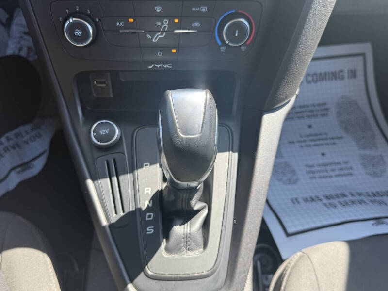 2015 Ford Focus SE