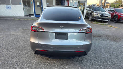 2024 Tesla Model Y Long Range