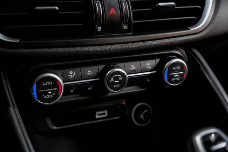 2021 Alfa Romeo Giulia