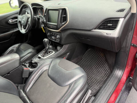 2017 Jeep Cherokee Trailhawk