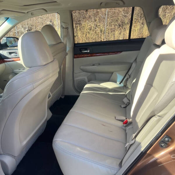 2011 Subaru Outback 3.6R Limited