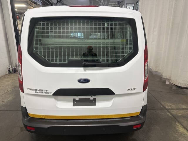 2022 Ford Transit Connect XLT