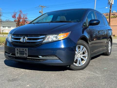 2014 Honda Odyssey for sale at MAGIC AUTO SALES in Little Ferry NJ